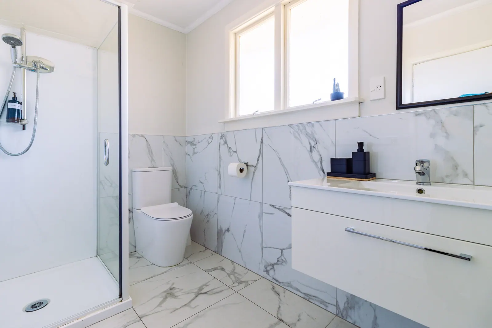 Superior - Bathroom